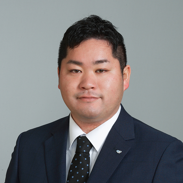 森岡　寛人